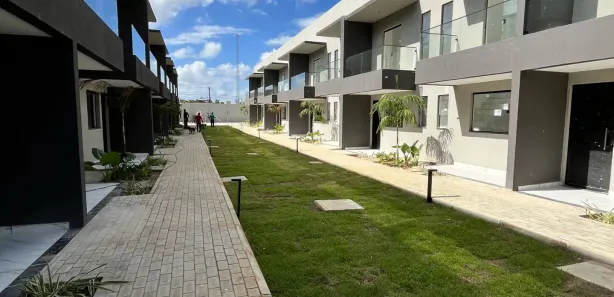 Casa de Condomínio com 2 Quartos à venda, 72m² no Planalto, Natal