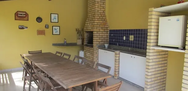 Casa com 5 Quartos para alugar, 490m² no Centro, Camaçari
