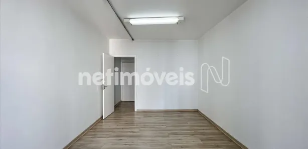 Sala Comercial à venda, 42m² no Lourdes, Belo Horizonte