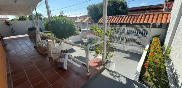 Casa com 2 Quartos à venda, 250m² no Aleixo, Manaus