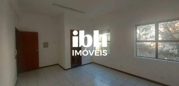 Sala Comercial para alugar, 120m² no São Lucas, Belo Horizonte