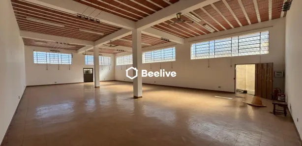 Galpão/Depósito/Armazém para alugar, 220m² no Monsenhor Messias, Belo Horizonte