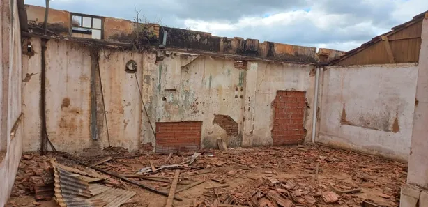 Lote/Terreno à venda, 10000m² no Dois Córregos, Dois Córregos