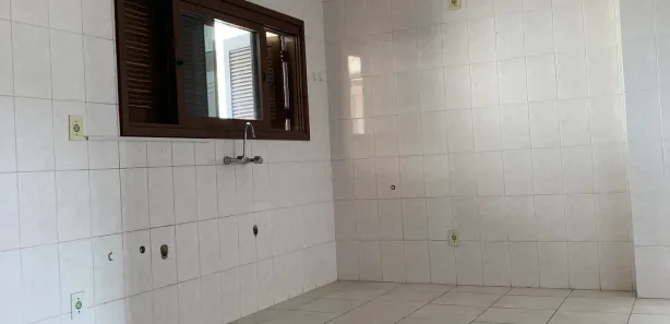Apartamento com 3 Quartos para alugar, 130m² no Cruzeiro, Caxias do Sul