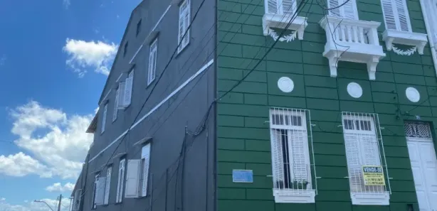 Casa com 6 Quartos à venda, 299m² no Dois de Julho, Salvador