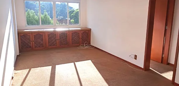 Apartamento com 2 Quartos para venda ou aluguel, 75m² no Duchas, Petrópolis