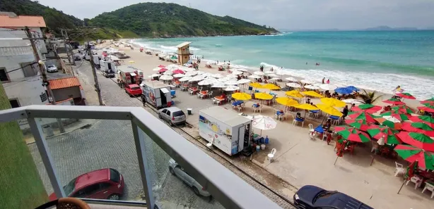 Apartamento com 3 Quartos para alugar, 120m² no Prainha, Arraial do Cabo