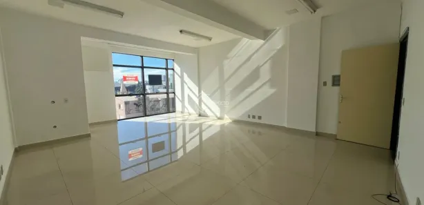 Sala Comercial à venda, 45m² no Nossa Senhora de Lourdes, Caxias do Sul