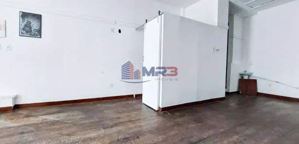 Ponto Comercial para alugar, 47m² no Tanque, Rio de Janeiro