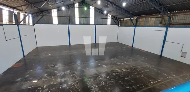Galpão/Depósito/Armazém para alugar, 525m² no Boa Esperança, Santa Luzia