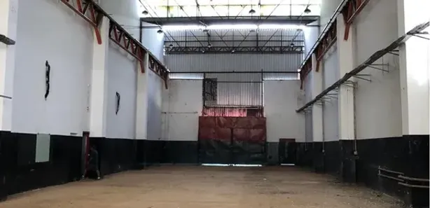 Galpão/Depósito/Armazém para venda ou aluguel, 2000m² no , Mairinque