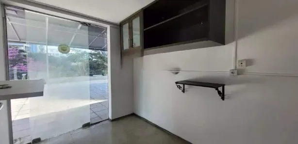 Ponto Comercial para alugar, 301m² no Funcionários, Belo Horizonte