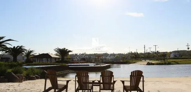 Lote/Terreno à venda, 561m² no Centenário, Torres