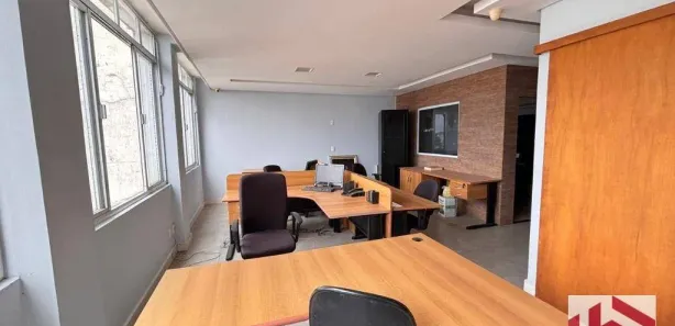 Sala Comercial à venda, 90m² no Centro, Santos