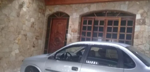Casa com 2 Quartos à venda, 120m² no Centro, Taubaté