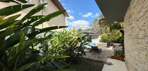 Casa de Condomínio com 4 Quartos para venda ou aluguel, 600m² no Jardim Independência, Taubaté
