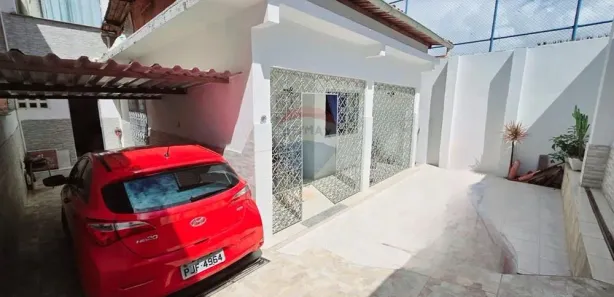 Casa com 3 Quartos à venda, 170m² no Itapuã, Salvador