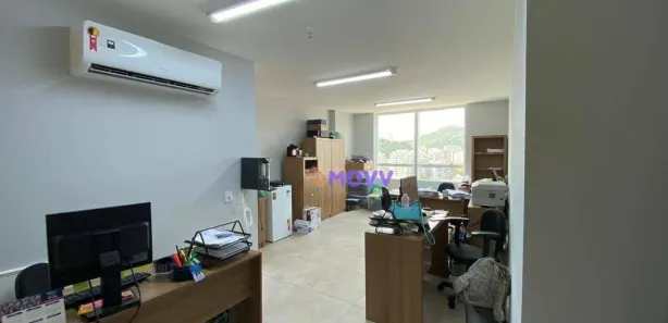 Sala Comercial à venda, 28m² no Santa Rosa, Niterói
