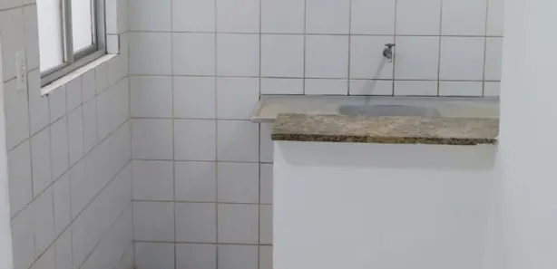 Kitnet para alugar, 30m² no Taguatinga Norte, Brasília