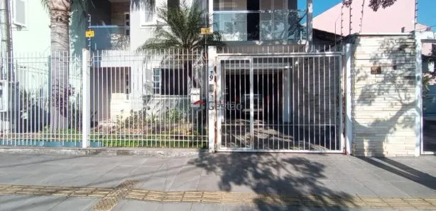 Casa com 3 Quartos para alugar, 180m² no Igara, Canoas