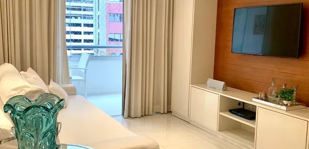 Apartamento com 2 Quartos para venda ou aluguel, 84m² no Stiep, Salvador
