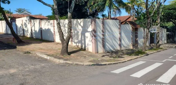 Casa com 5 Quartos para alugar, 500m² no Jardim Paulista, Paranavaí