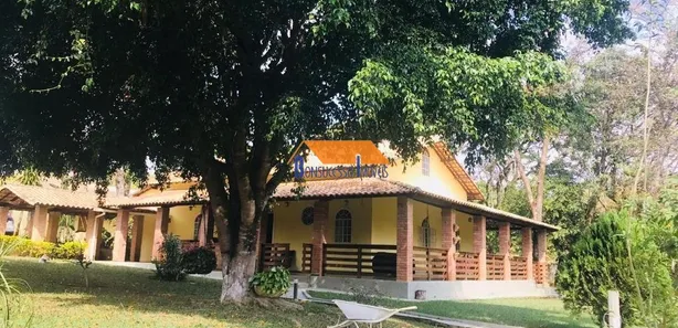 Fazenda/Sítio com 10 Quartos à venda, 500m² no Charneca, Betim