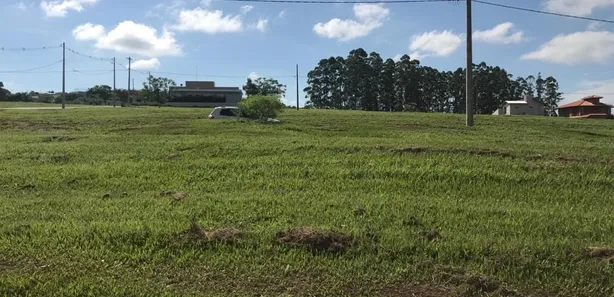 Lote/Terreno à venda, 450m² no Jardim Ninho Verde II, Pardinho