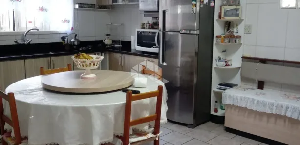 Casa com 4 Quartos à venda, 194m² no Jardim Eldorado, Caxias do Sul