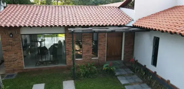 Fazenda/Sítio com 2 Quartos à venda, 376m² no Centro Alto, Ribeirão Pires