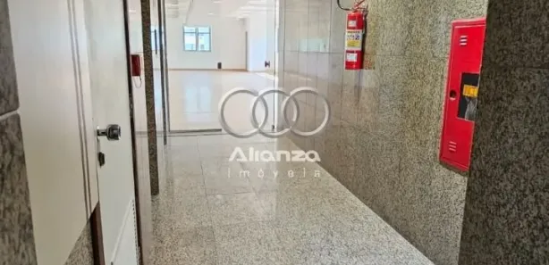 Sala Comercial para alugar, 175m² no Funcionários, Belo Horizonte