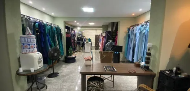 Prédio Comercial com 3 Quartos para venda ou aluguel, 272m² no Centro, Araraquara