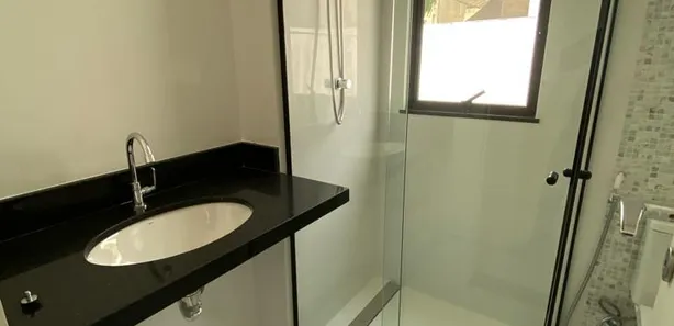 Casa de Condomínio com 3 Quartos à venda, 250m² no Tarumã, Manaus