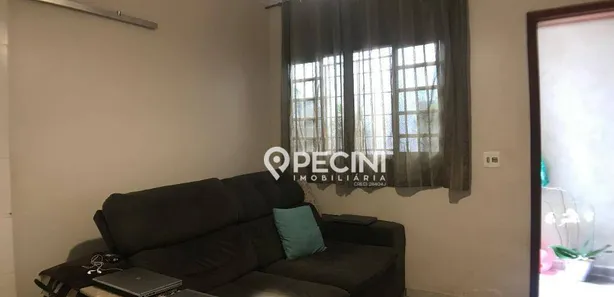 Casa com 2 Quartos à venda, 56m² no Jardim Guanabara II, Rio Claro