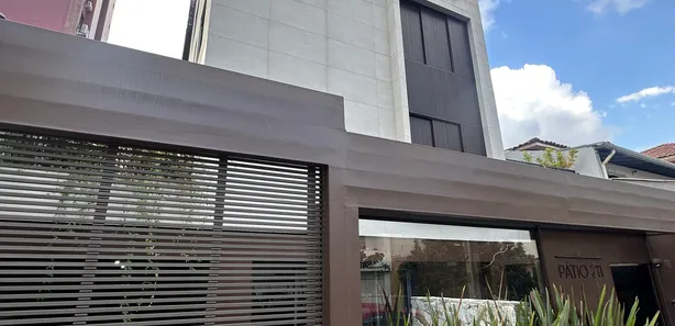 Apartamento com 2 Quartos para alugar, 100m² no São Pedro, Belo Horizonte