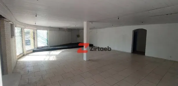 Ponto Comercial para alugar, 196m² no Tanque, Rio de Janeiro