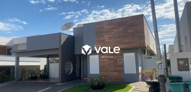 Casa de Condomínio com 3 Quartos para alugar, 225m² no Plano Diretor Sul, Palmas