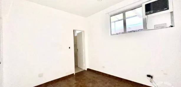 Sala Comercial para alugar, 56m² no Embaré, Santos