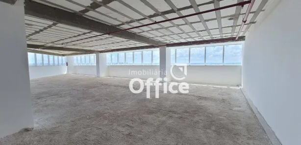 Sala Comercial para alugar, 263m² no Jundiaí, Anápolis