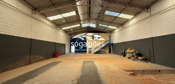 Galpão/Depósito/Armazém para alugar, 330m² no Laranjeiras, Betim