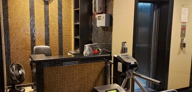 Sala Comercial com 1 Quarto para alugar, 60m² no Centro, Santos