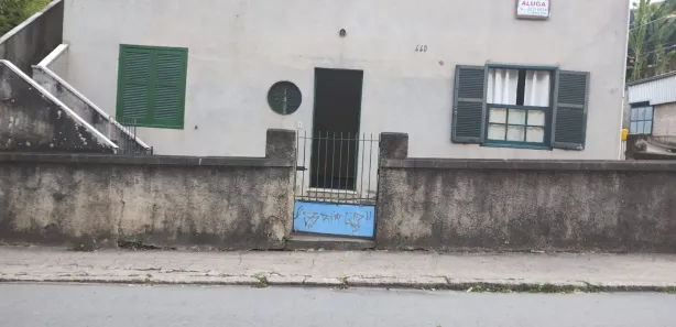 Apartamento com 1 Quarto para alugar, 36m² no Cascatinha, Petrópolis