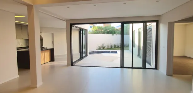 Casa de Condomínio com 4 Quartos para venda ou aluguel, 250m² no Caminho Novo, Tremembé