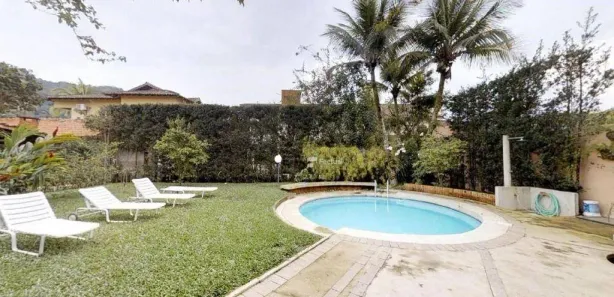 Casa de Condomínio com 4 Quartos à venda, 241m² no Enseada, Guarujá