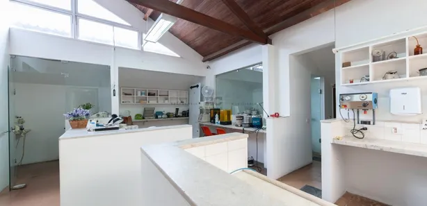 Sala Comercial para alugar, 30m² no Serra, Belo Horizonte
