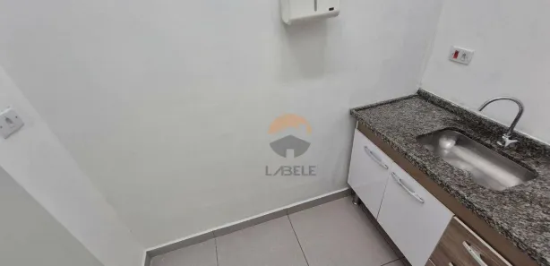 Ponto Comercial para venda ou aluguel, 82m² no Granja Viana, Cotia