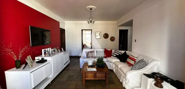 Apartamento com 4 Quartos para alugar, 194m² no Jardim Apipema, Salvador