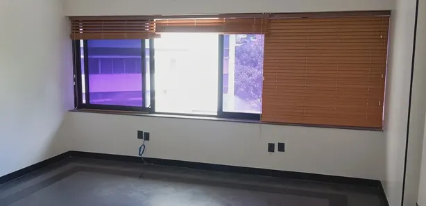 Sala Comercial à venda, 30m² no Parque Bela Vista, Salvador