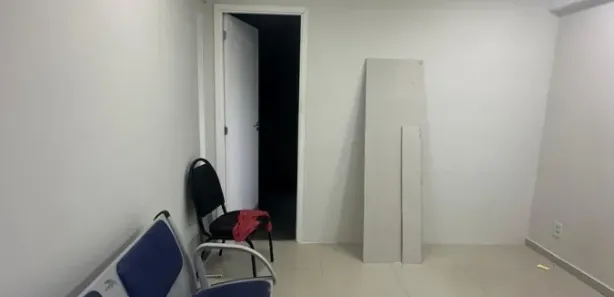 Sala Comercial para alugar, 27m² no Centro, Nova Iguaçu