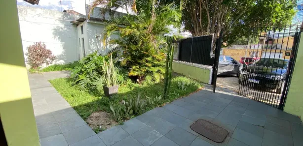 Casa com 2 Quartos para venda ou aluguel, 80m² no Campo Grande, Rio de Janeiro